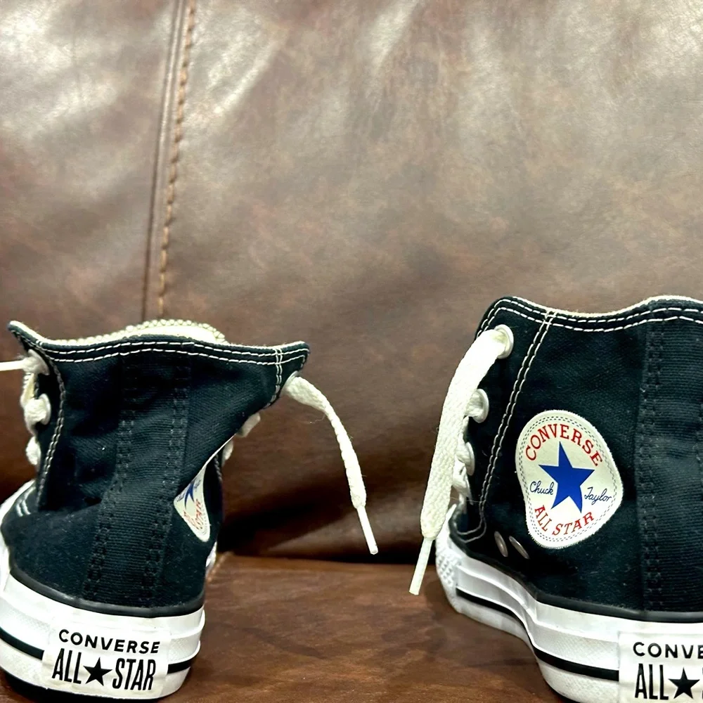 Converse shoes worn twice for wedding bridal party and family event - Picture 2 of 4